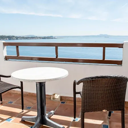 Roc & Otel 4*